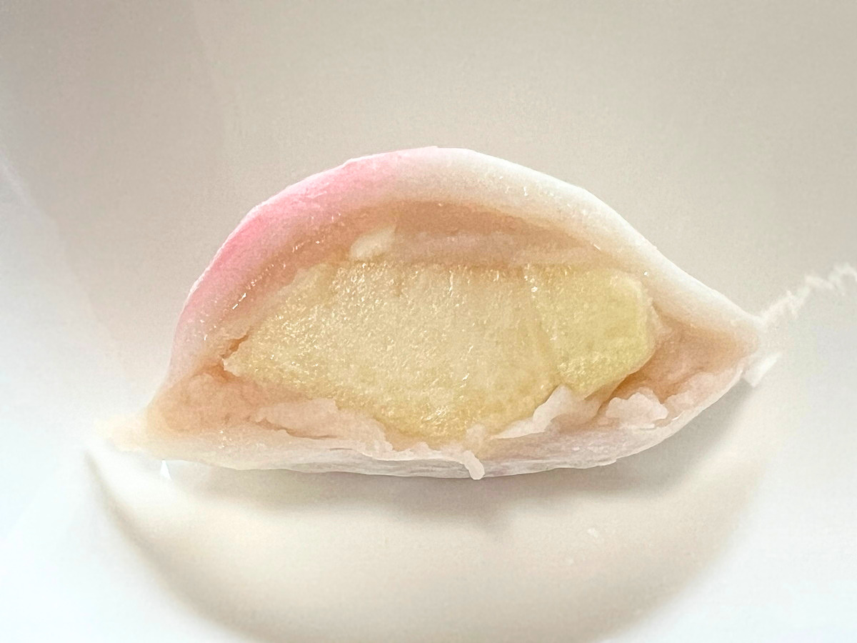 桃大福の断面