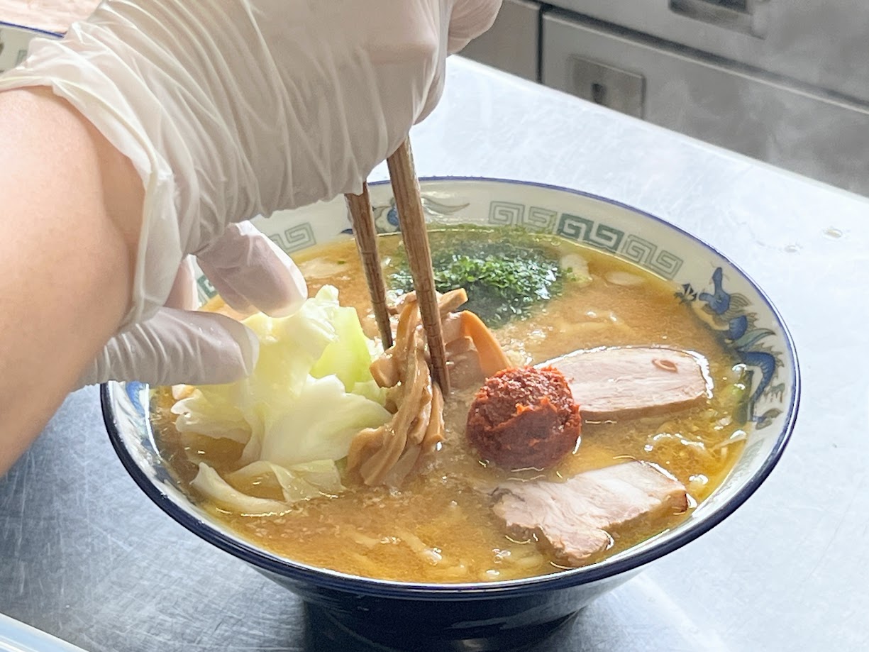 みなみのとんとん-盛り付け