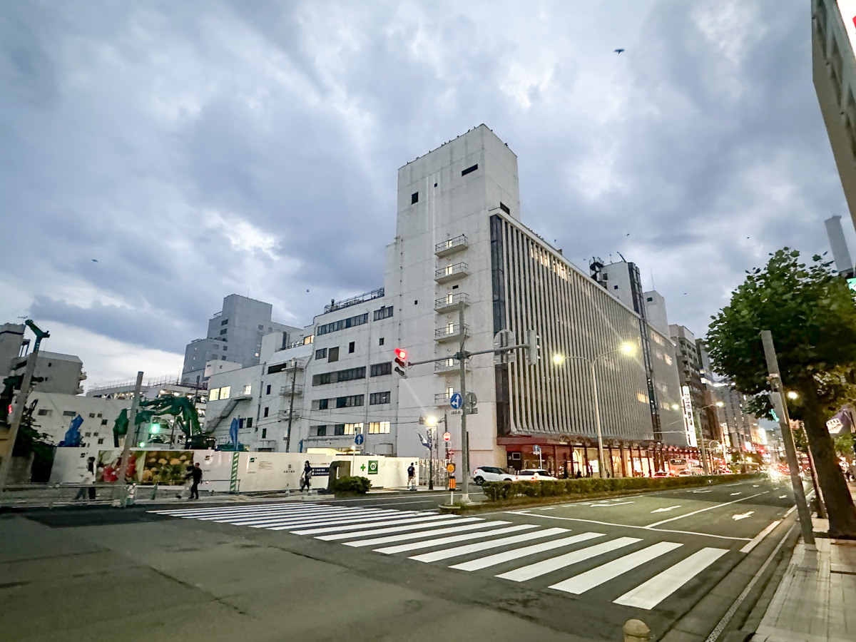 【山形初上陸】ついに山形駅前にあの「ドーミーイン」が来る！現地看板から判明した規模と完成予定時期を最速レポート